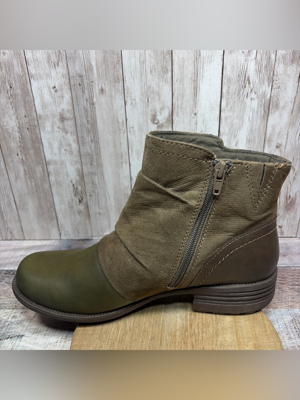 Earth Origins Phoenix Women’s Moto Olive Green Taupe Ankle Boots  Size 10 M - Picture 14 of 16